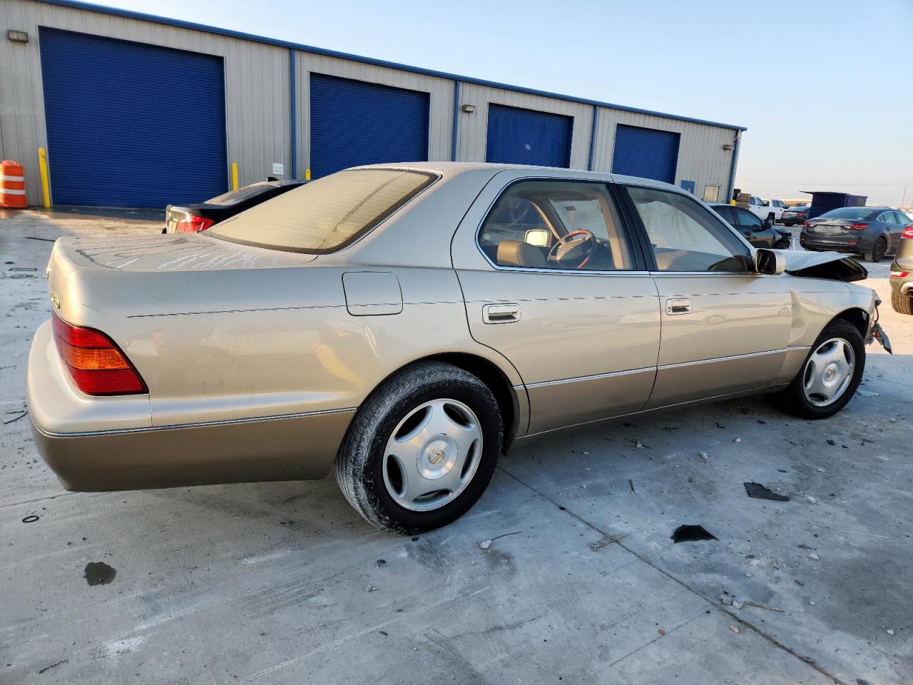 Lot #3292690647 1999 LEXUS LS 400