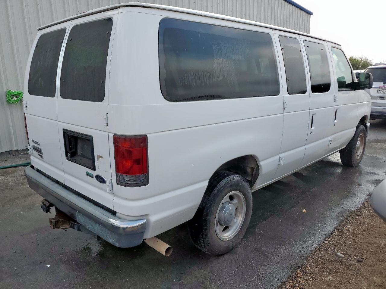 FORD ECONOLINE E350 SUPER DUTY WAGON
