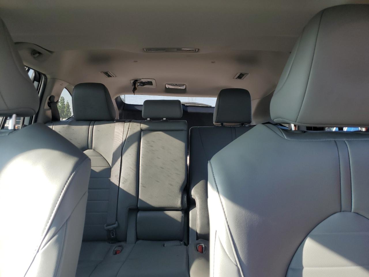 TOYOTA HIGHLANDER XLE