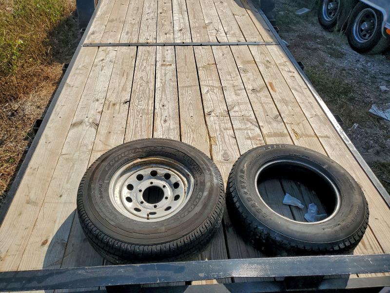 2022 P & T FLAT BED #3308381301