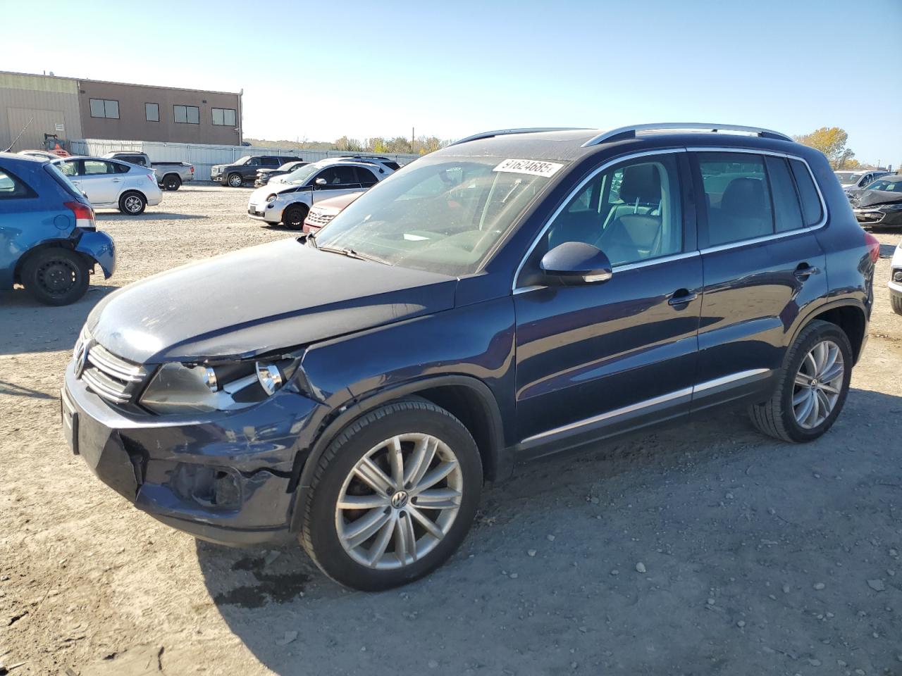 Lot #3282793466 2013 VOLKSWAGEN TIGUAN S