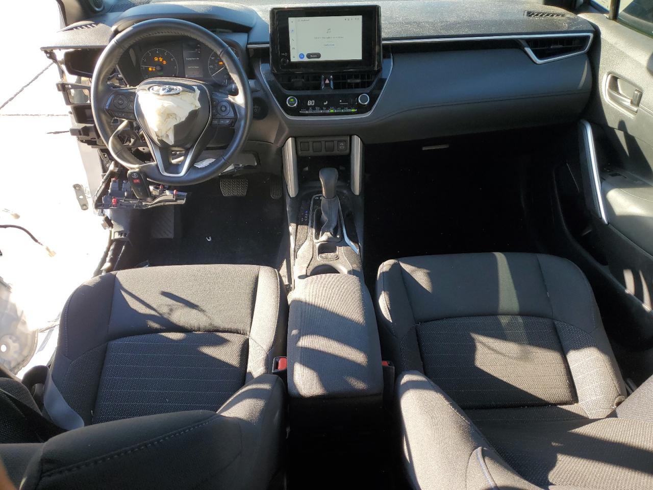 TOYOTA COROLLA CROSS SE