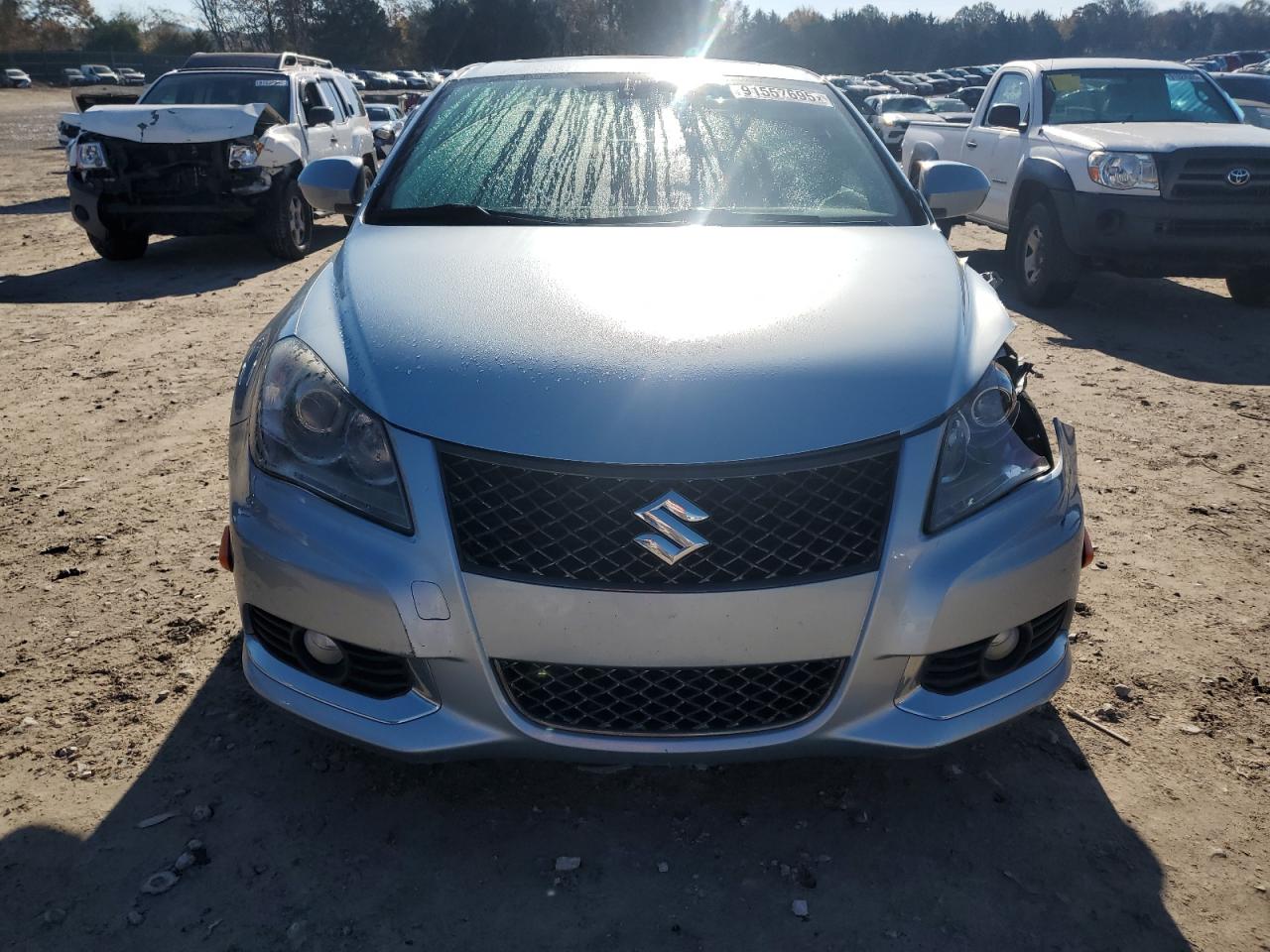 SUZUKI KIZASHI SPORT SLS