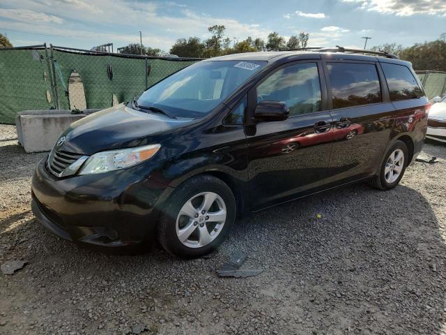 TOYOTA SIENNA LE