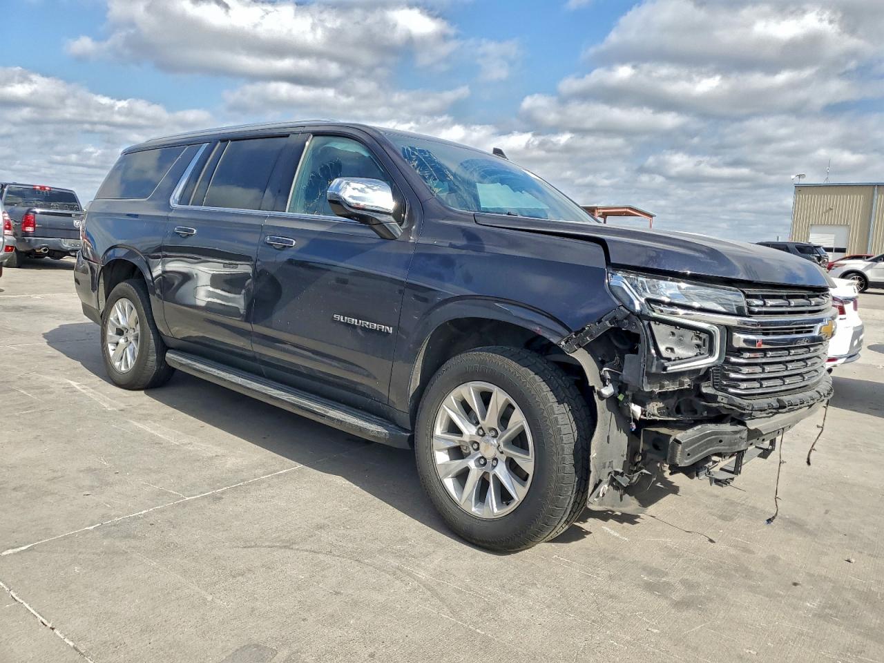 CHEVROLET SUBURBAN C1500 PREMIER