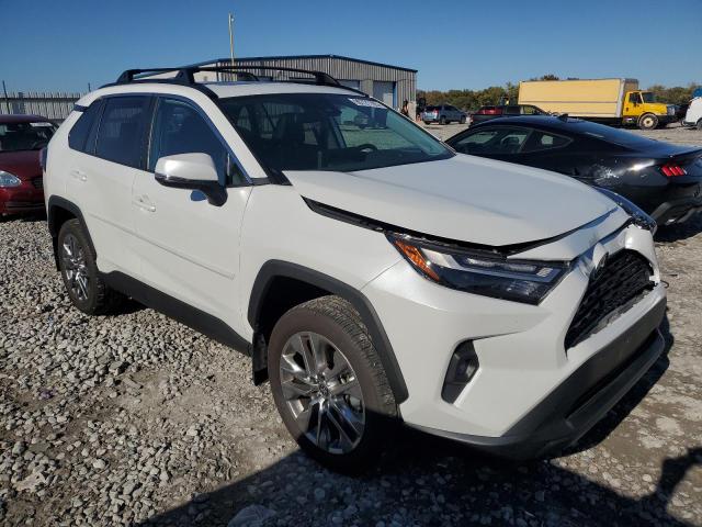 2025 TOYOTA RAV4 XLE P #3297321379