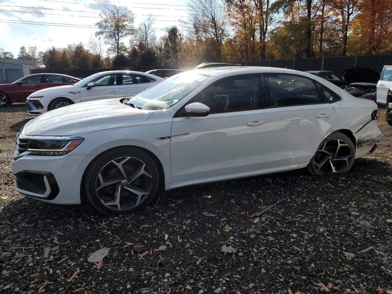 Lot #3286660293 2020 VOLKSWAGEN PASSAT R-L