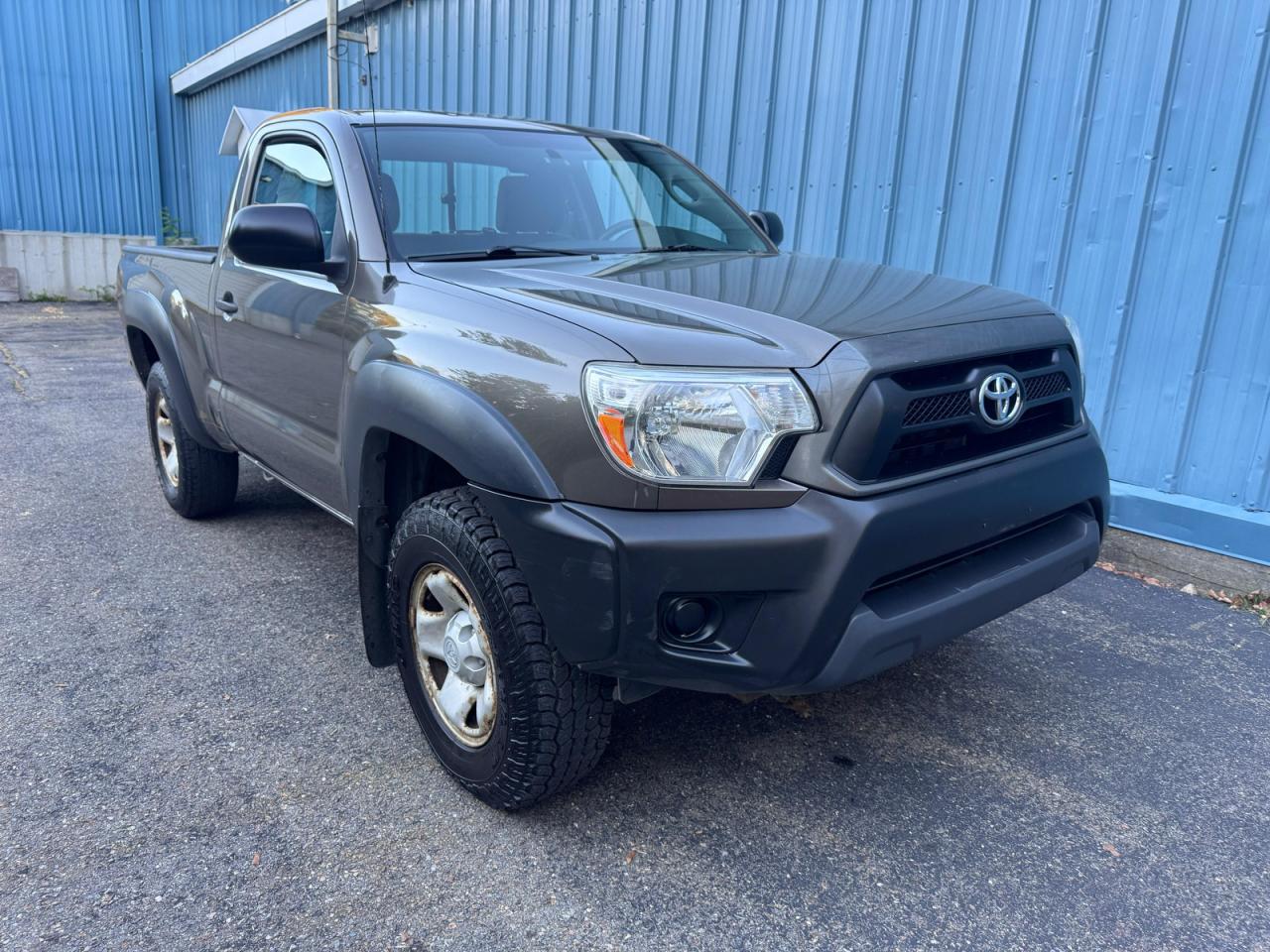 TOYOTA TACOMA