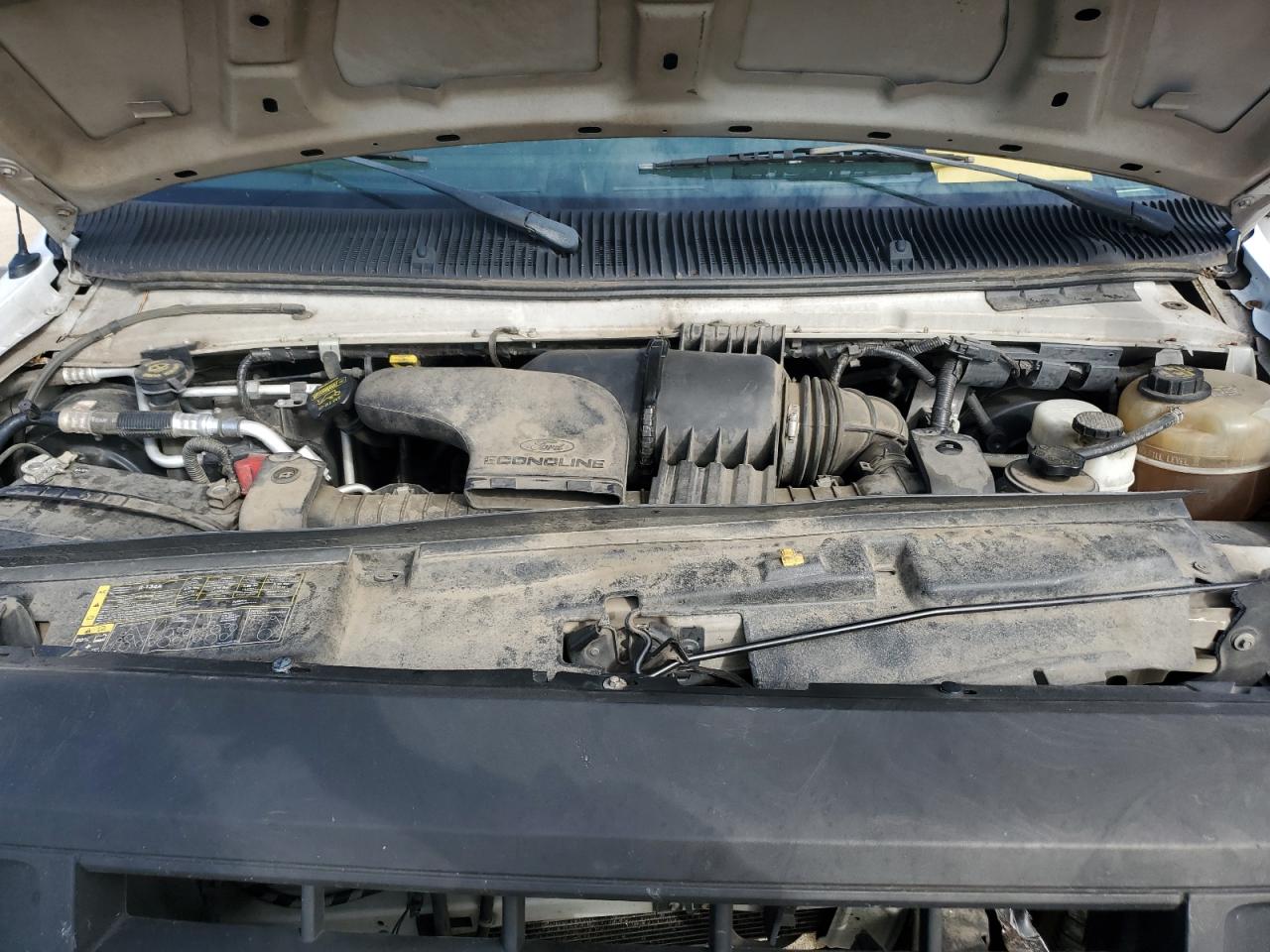 FORD ECONOLINE E150 VAN