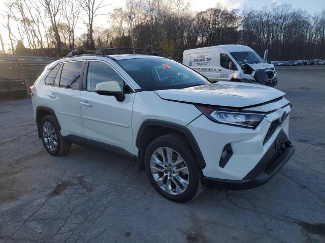 2021 TOYOTA RAV4 XLE P #3312424665