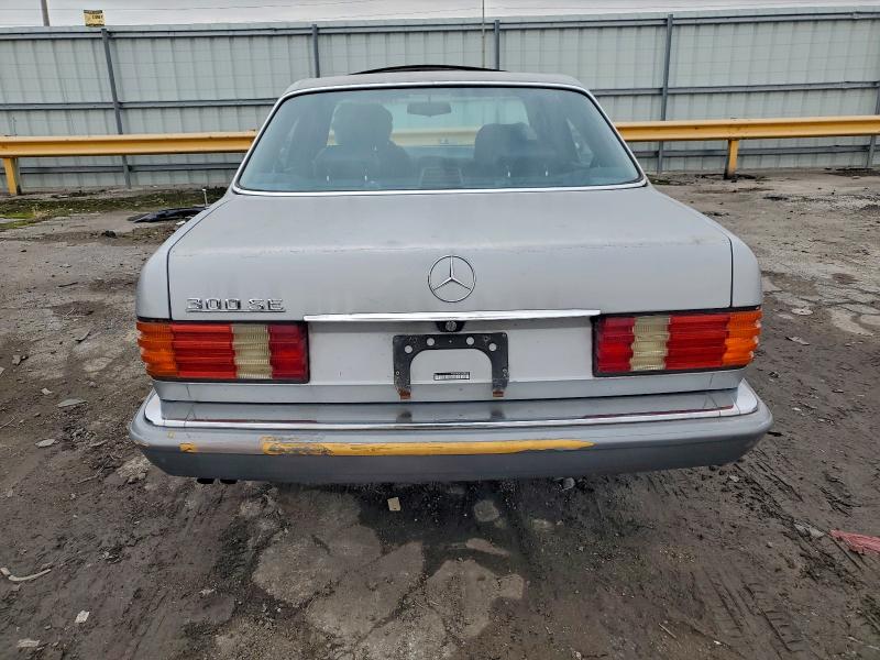 1990 MERCEDES-BENZ 300 SE #3311592761