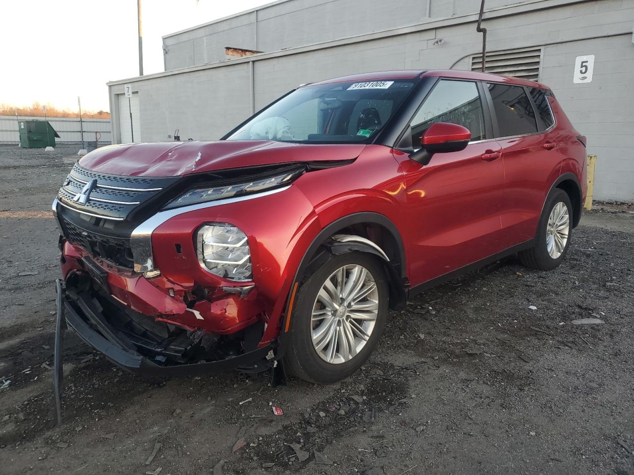 Lot #3301847337 2022 MITSUBISHI OUTLANDER