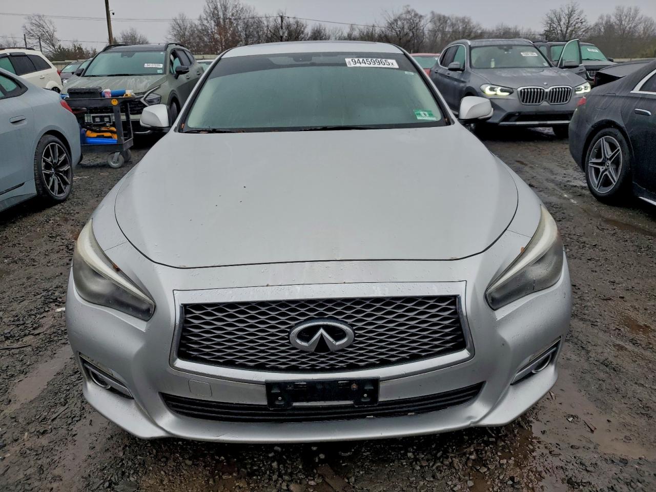 INFINITI Q50 PREMIUM