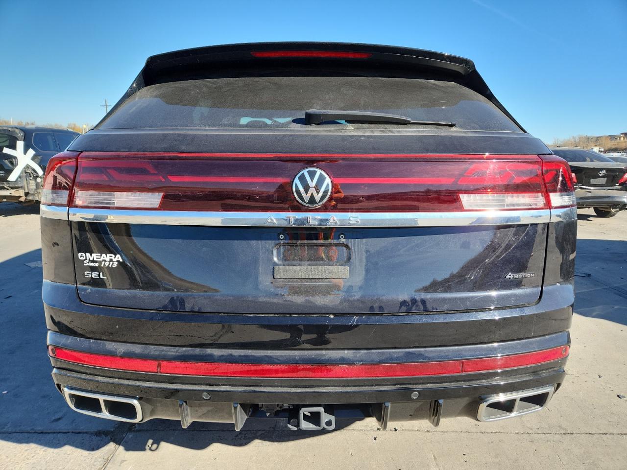 VOLKSWAGEN ATLAS CROSS SPORT SEL PREMIUM R-LINE