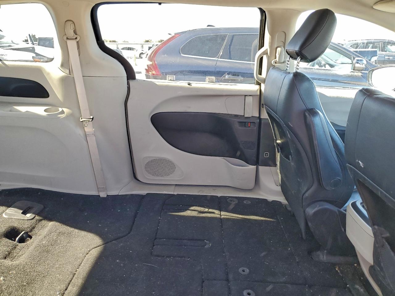 CHRYSLER PACIFICA TOURING L