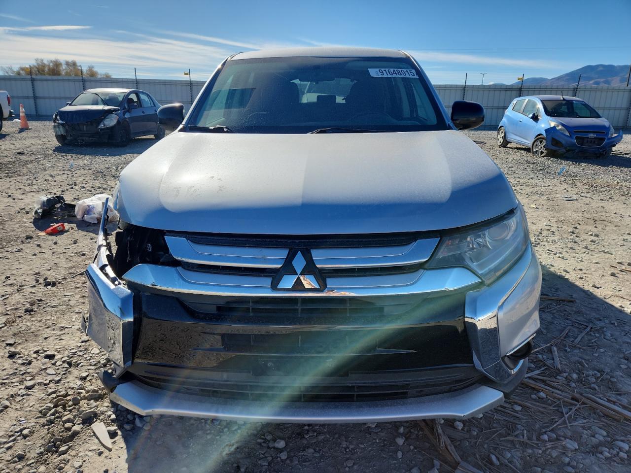 MITSUBISHI OUTLANDER ES