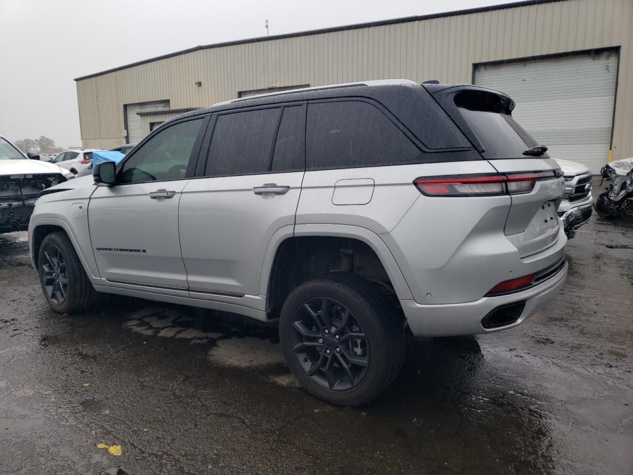 JEEP GRAND CHEROKEE SUMMIT 4XE