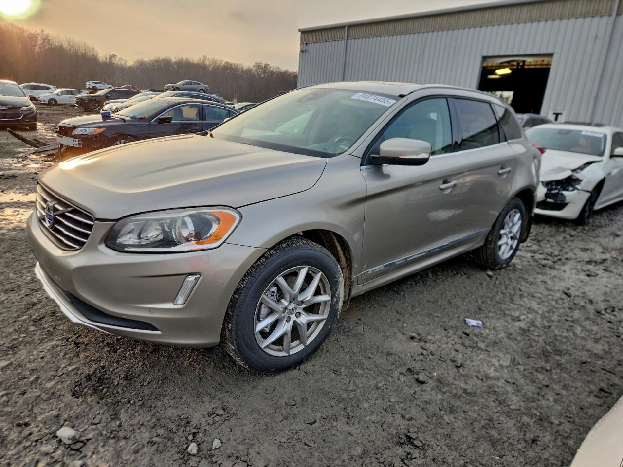 Lot #3297946797 2015 VOLVO XC60 T6 PR