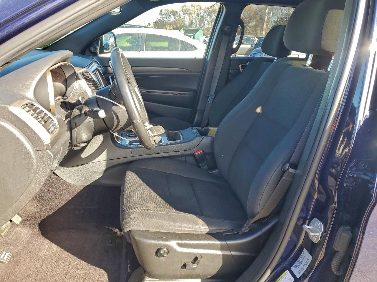 JEEP GRAND CHEROKEE LAREDO