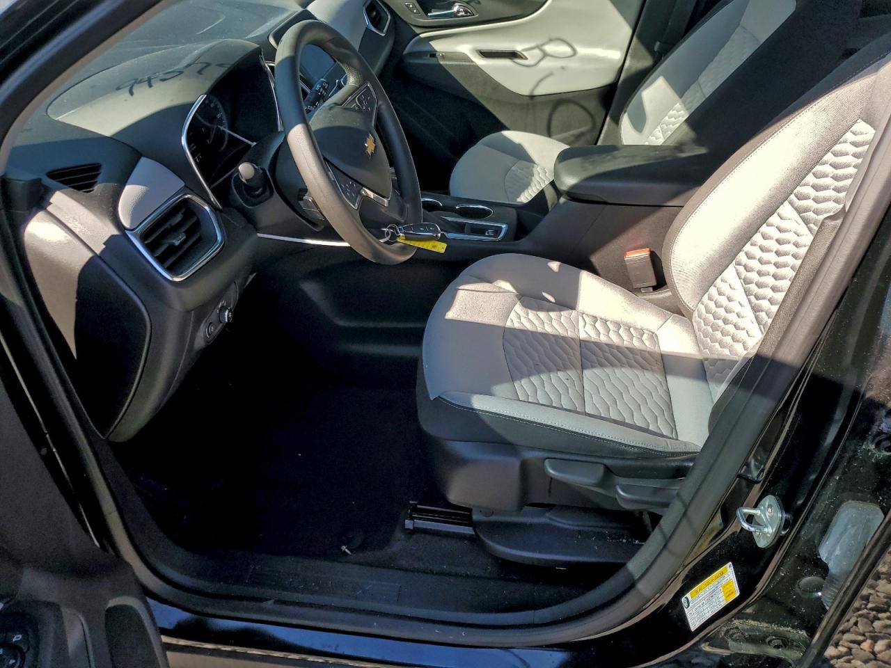 Lot #3302730011 2021 CHEVROLET EQUINOX LS