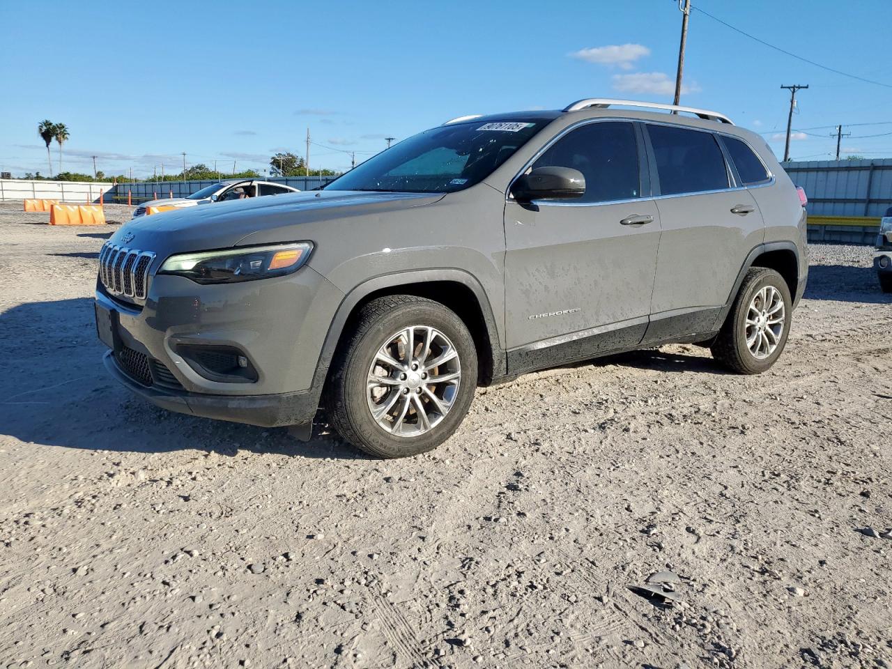 JEEP GRAND CHEROKEE LATITUDE PLUS