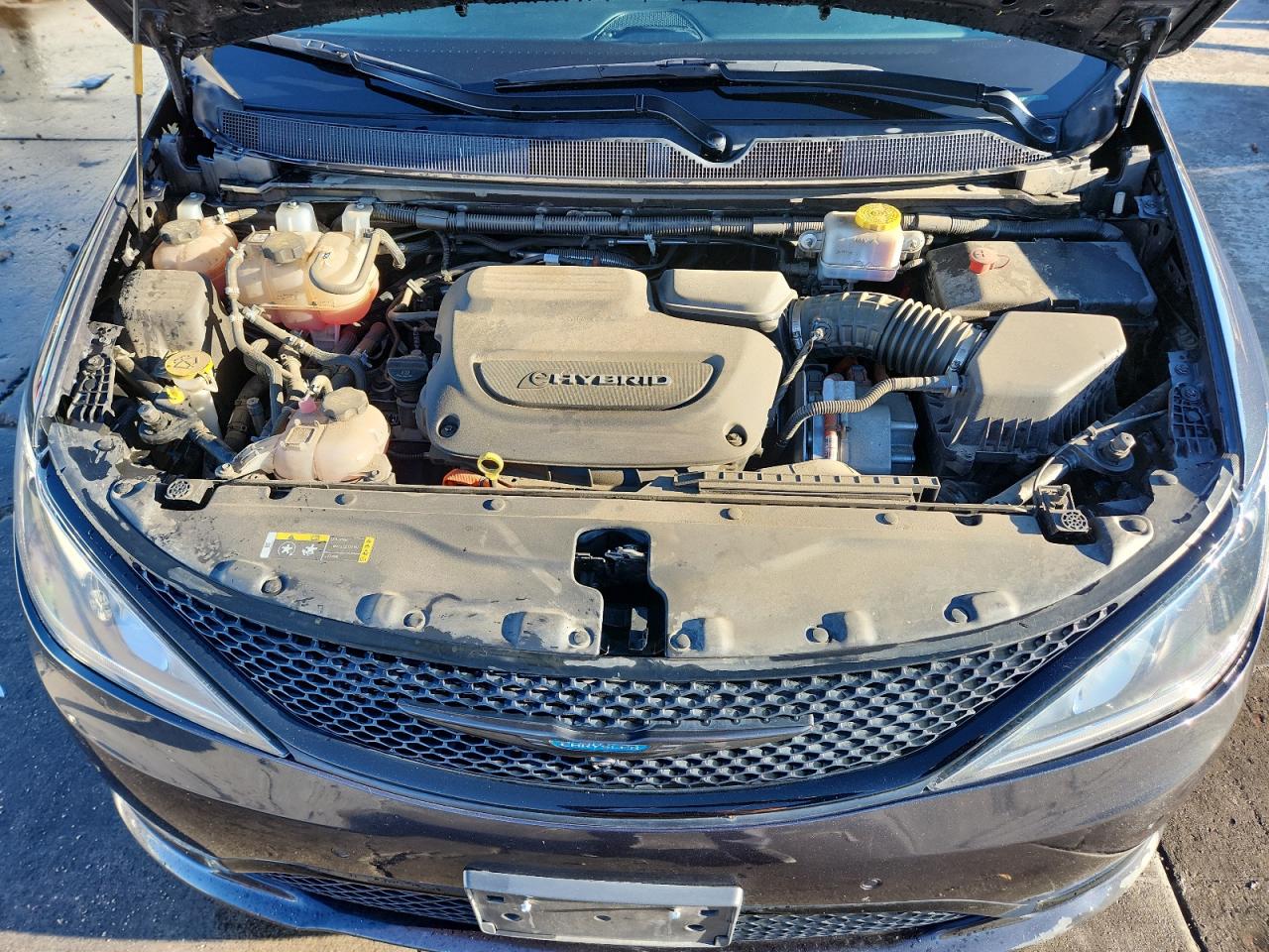 CHRYSLER PACIFICA HYBRID LIMITED