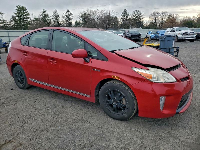 2014 TOYOTA PRIUS #3303879745