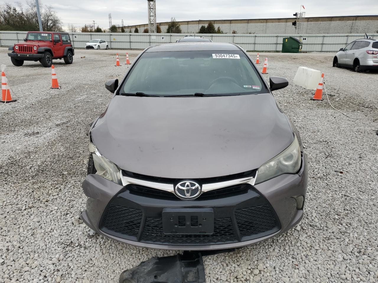 TOYOTA CAMRY LE