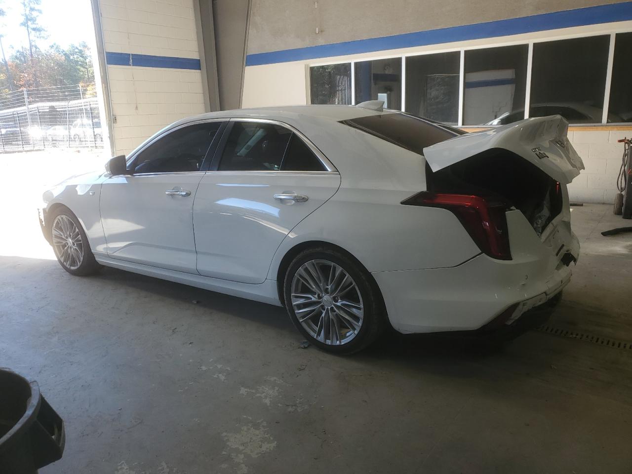 CADILLAC CT4 PREMIUM LUXURY