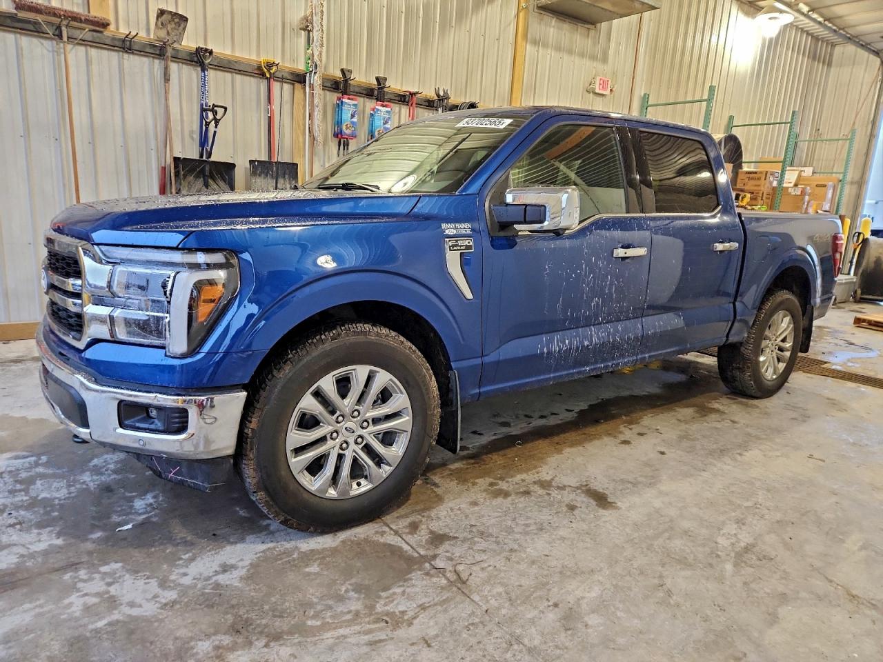 FORD F-150 LARIAT