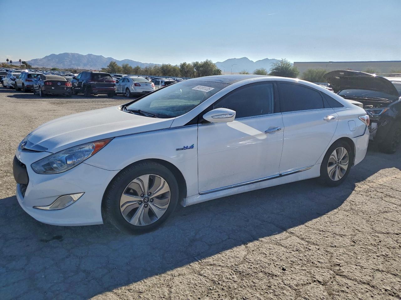 HYUNDAI SONATA HYBRID