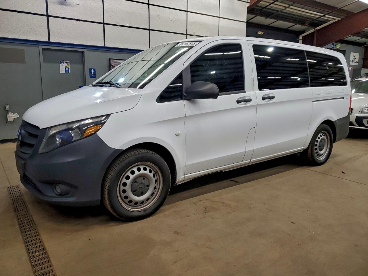 MERCEDES-BENZ METRIS