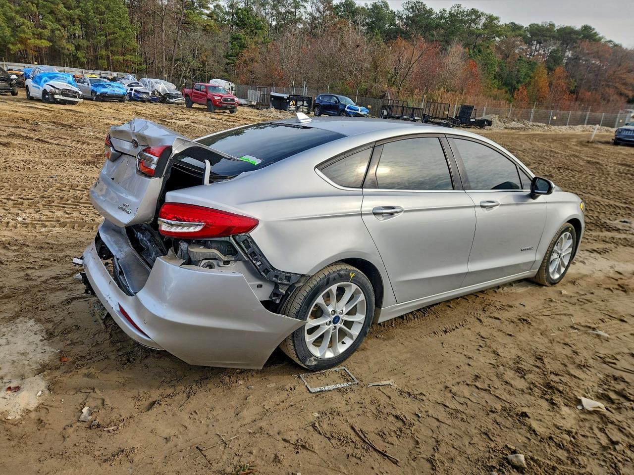 FORD FUSION SE