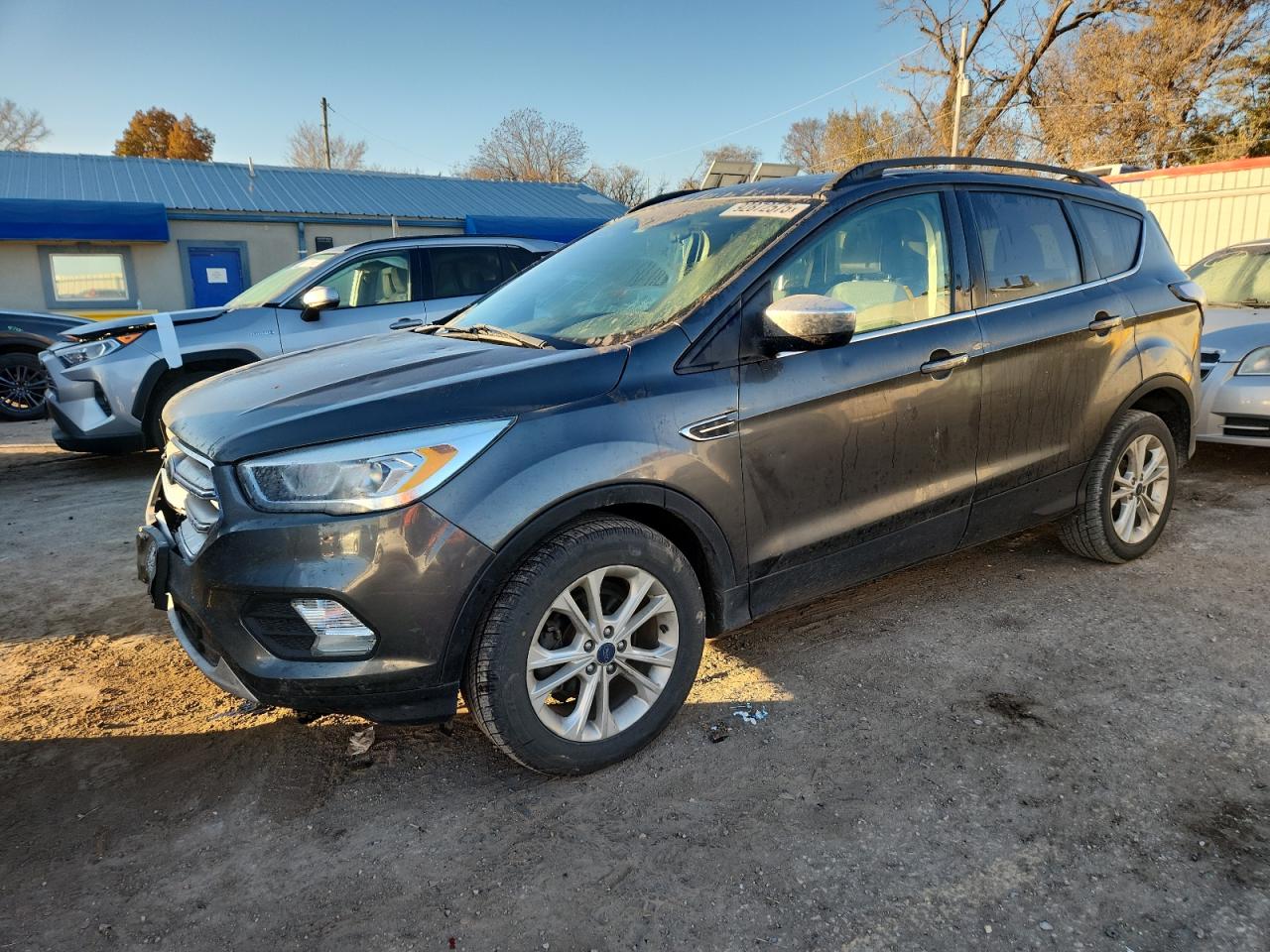 FORD ESCAPE SE