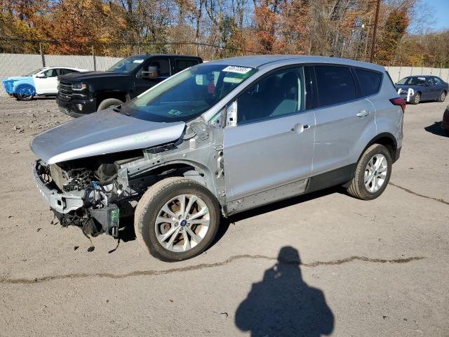 2019 FORD ESCAPE SE - 1FMCU9GD1KUB80790