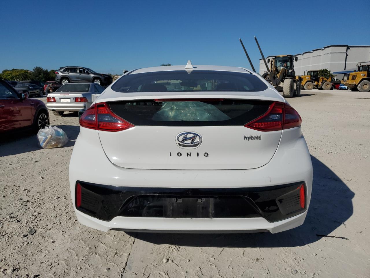 HYUNDAI IONIQ SEL