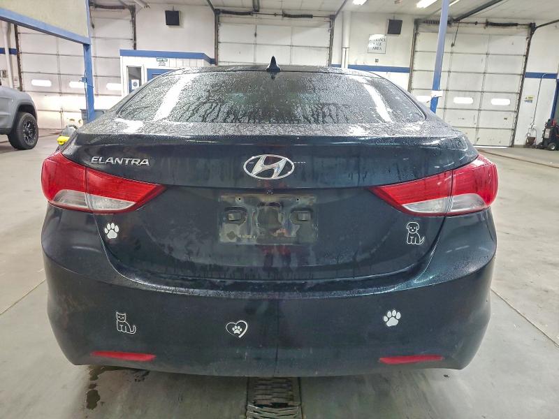 2011 HYUNDAI ELANTRA GL #3305341316