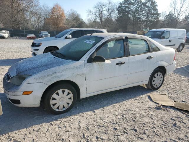 Global Auto Auctions: 2005 FORD FOCUS ZX4
