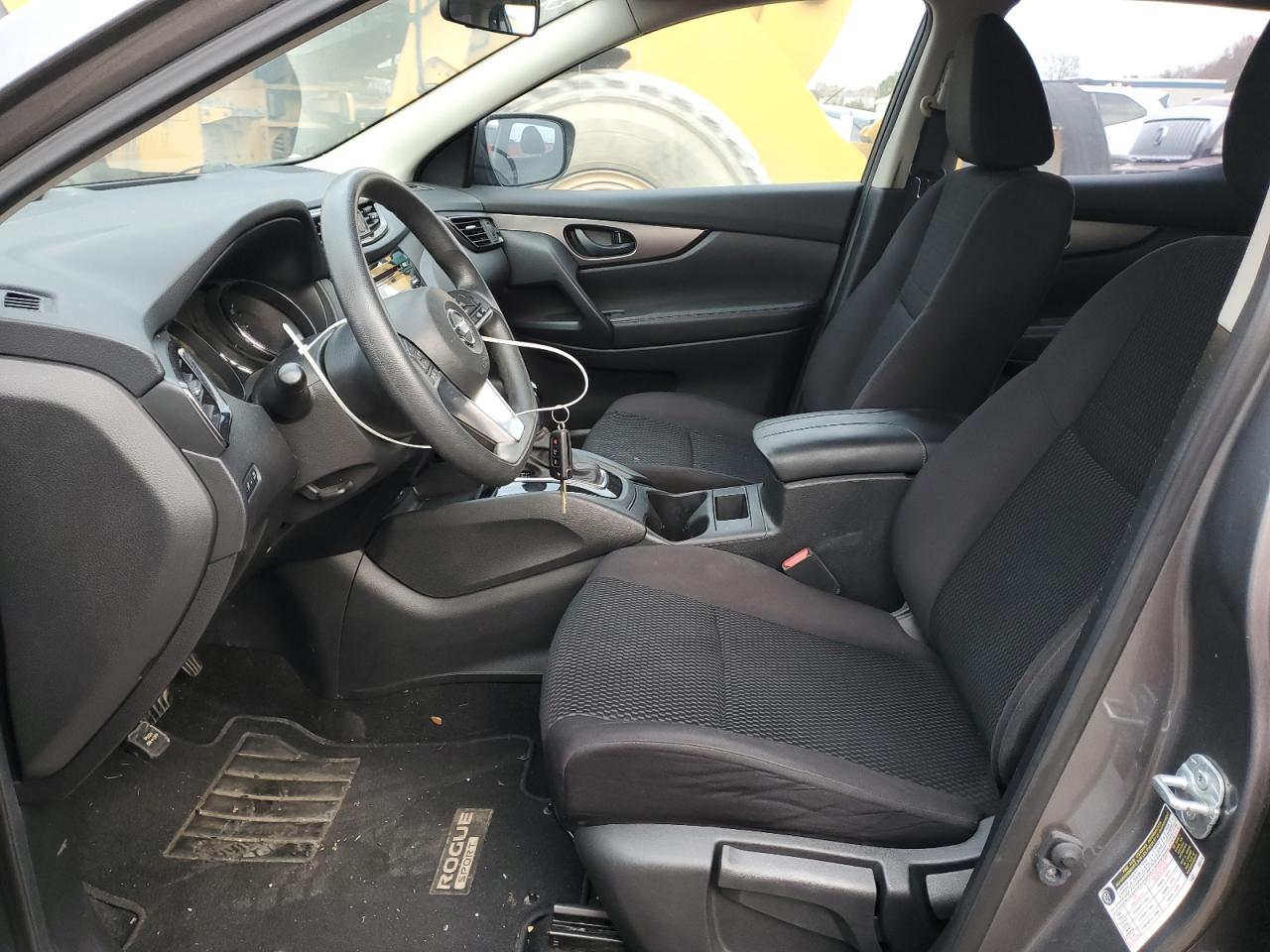 NISSAN ROGUE SPORT S