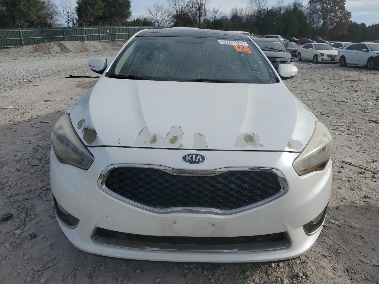 KIA CADENZA PREMIUM
