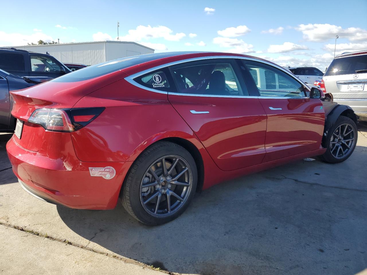 TESLA MODEL 3