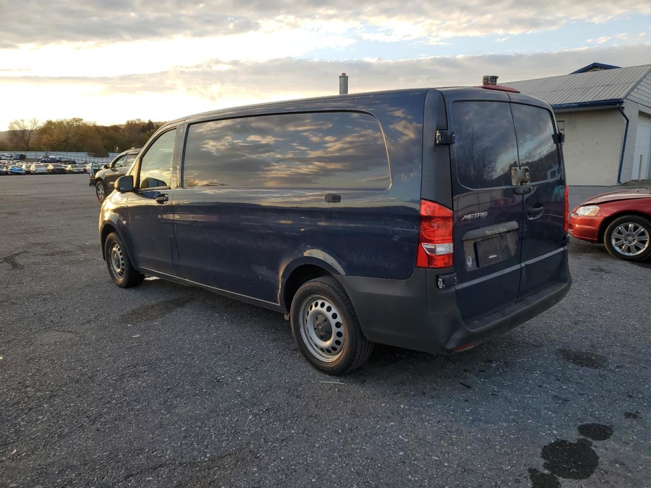 Lot #3310363956 2021 MERCEDES-BENZ METRIS