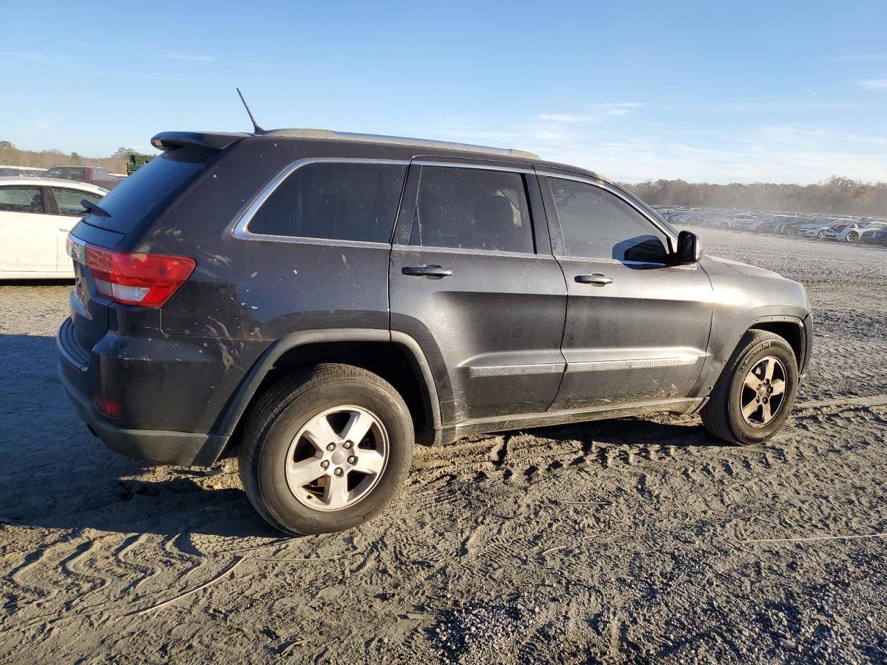 JEEP GRAND CHEROKEE LAREDO