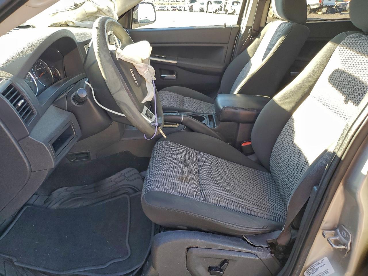 Lot #3311838183 2010 JEEP GRAND CHER