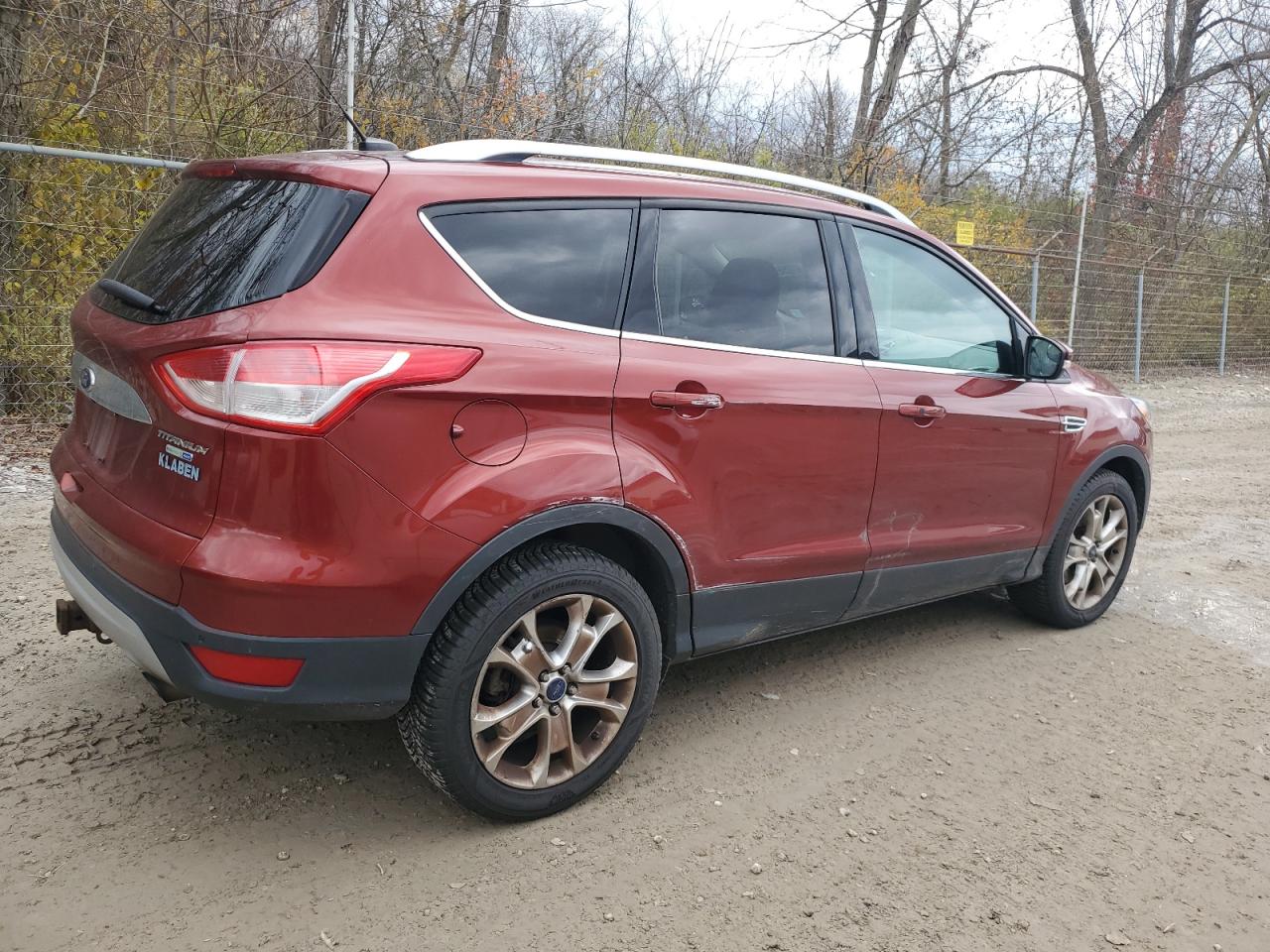 FORD ESCAPE TITANIUM