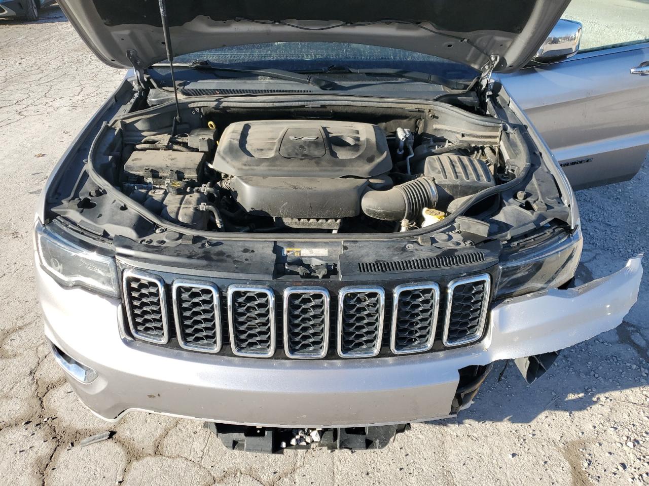 JEEP GRAND CHEROKEE LIMITED