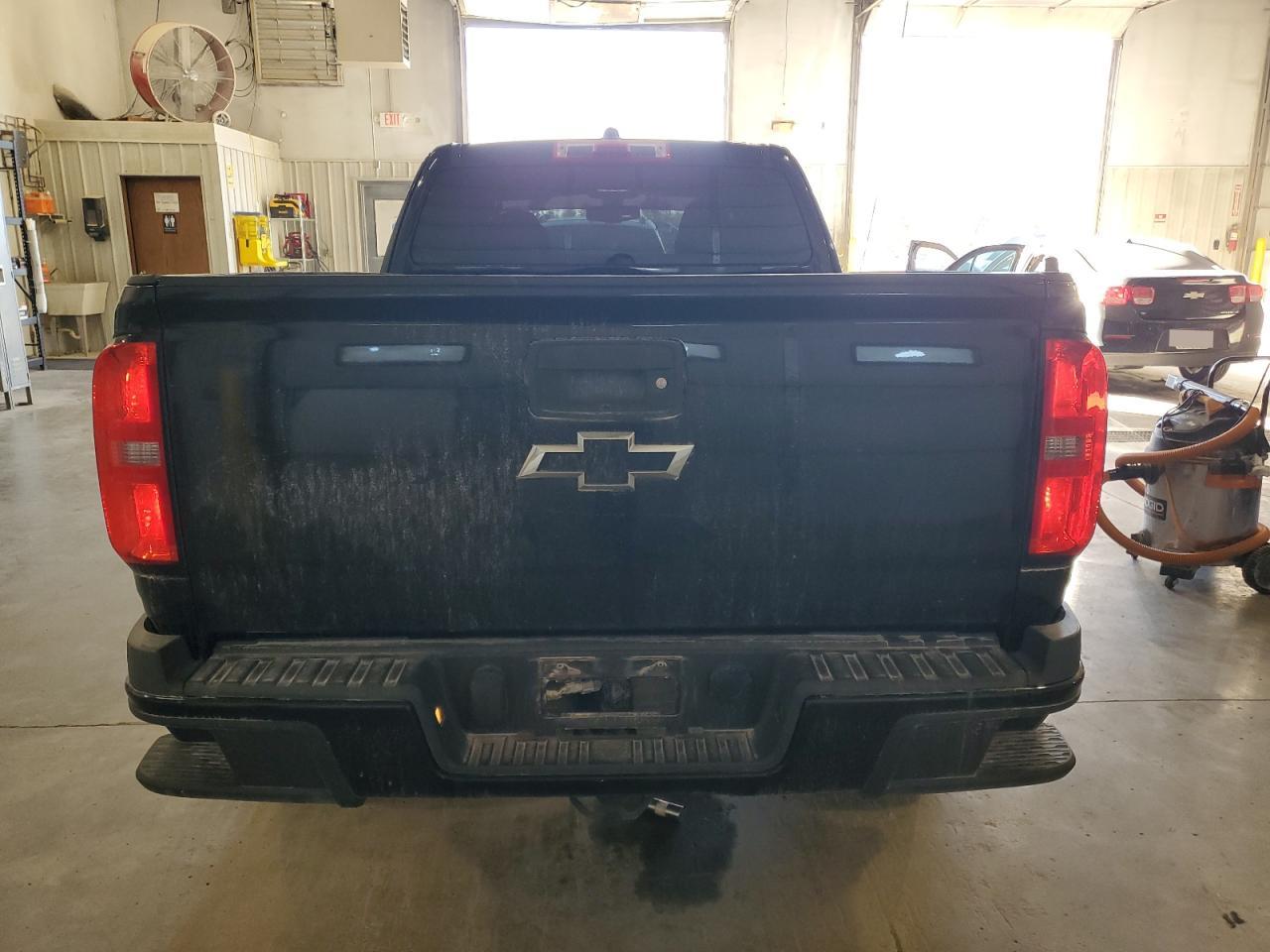 CHEVROLET COLORADO LT