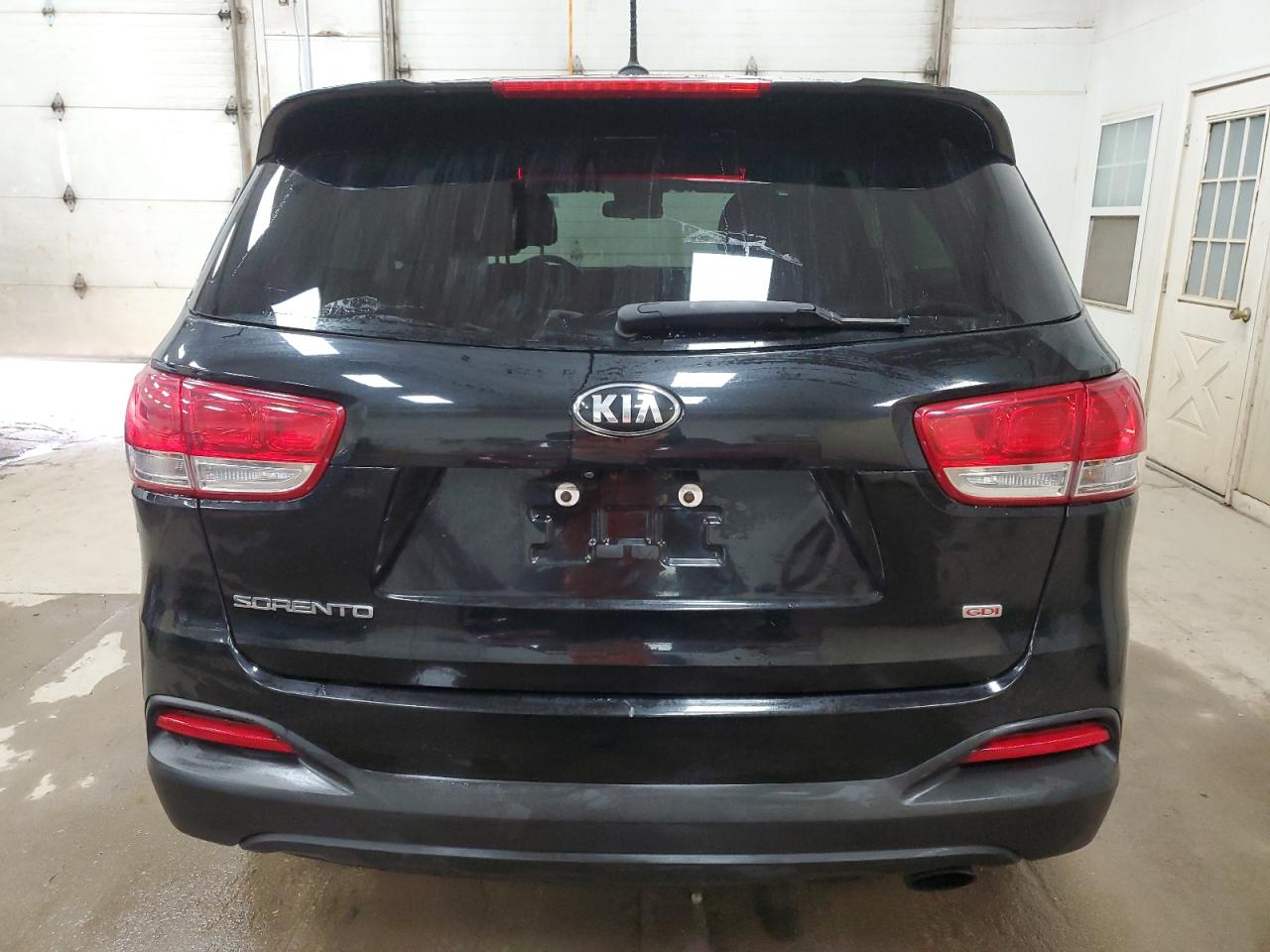 KIA SORENTO LX
