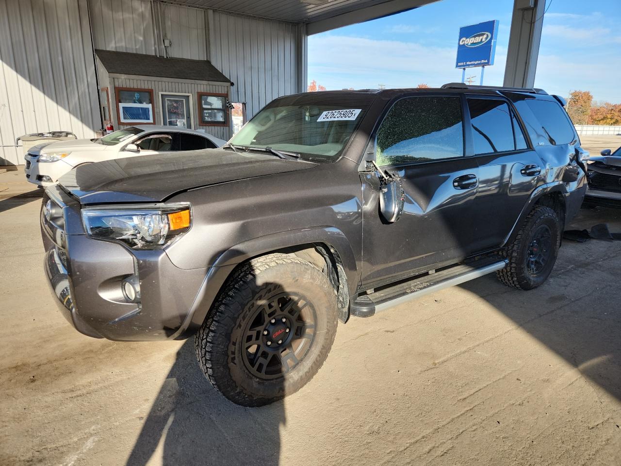 TOYOTA 4RUNNER SR5/SR5 PREMIUM