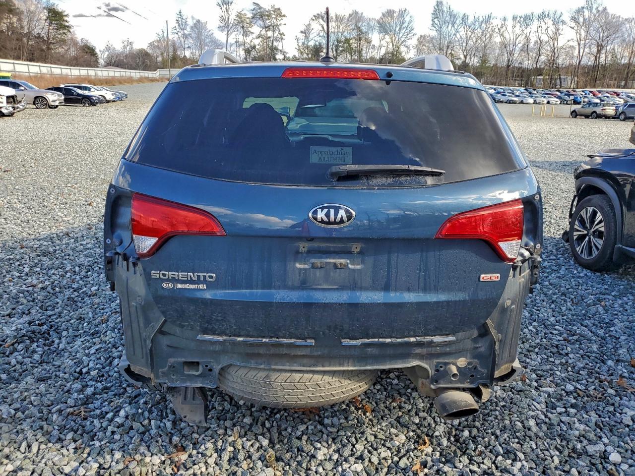 KIA SORENTO LX